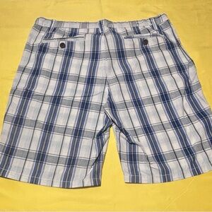 Men's Blue and Gray Plaid Cargo Shorts